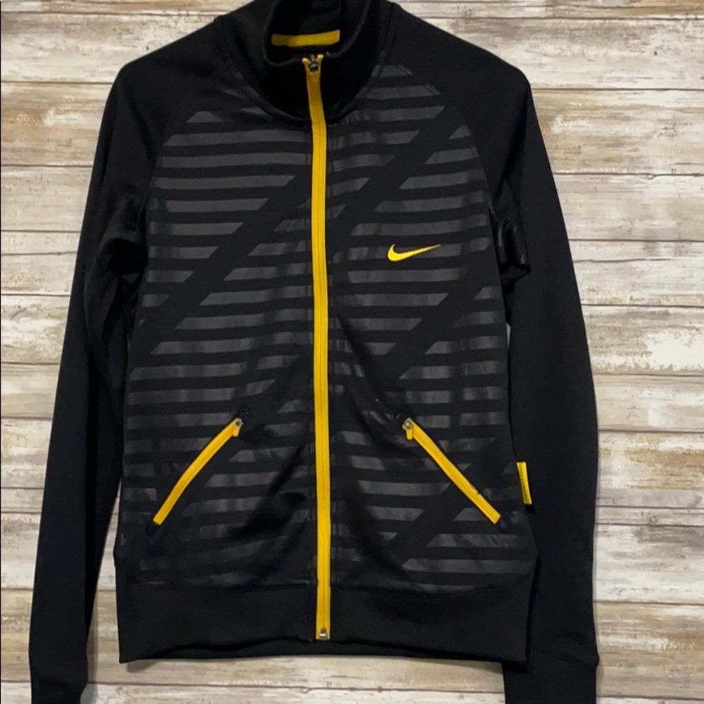 Nike live strong full zip jacket
